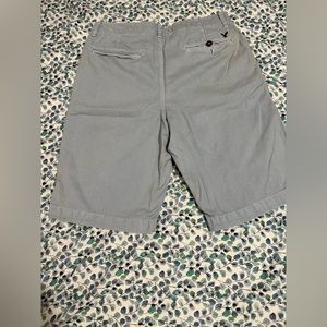 American Eagle short
